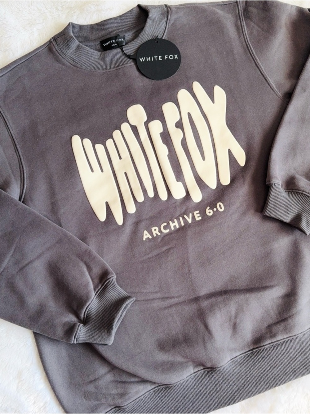 NWT white fox sweatshirt